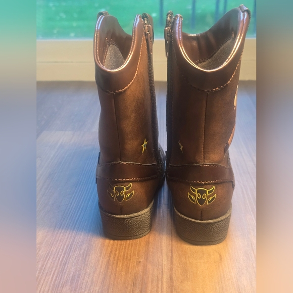 Sold - Picture 5 of 9